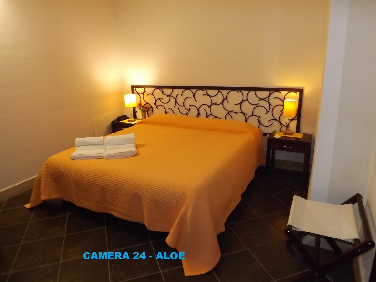 Lebaronie Villa Scicli Bagian luar foto